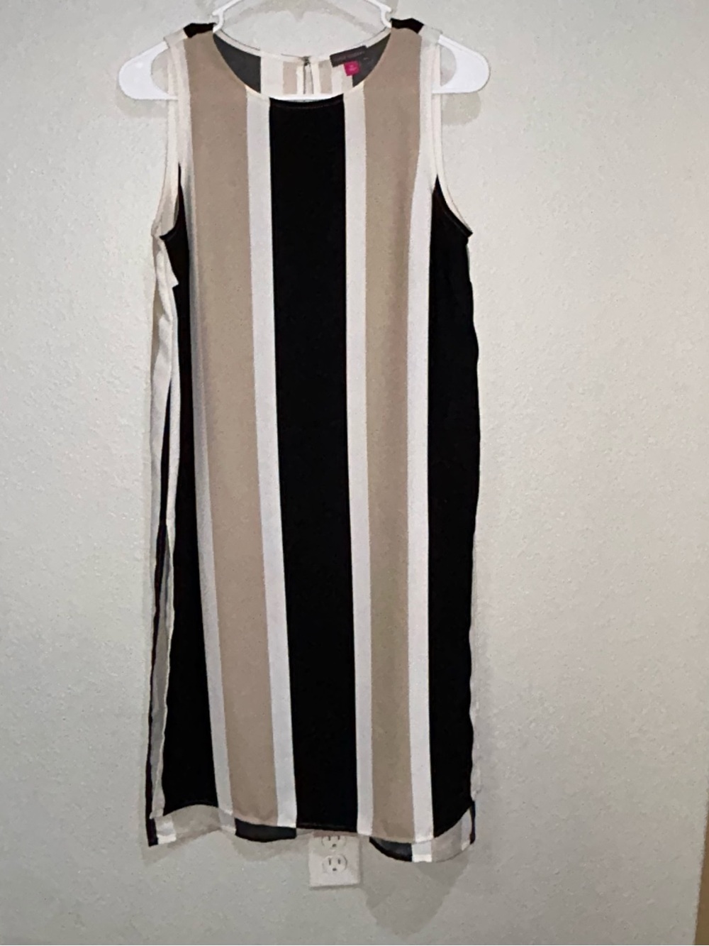 Vince Camuto Sleeveless Vertical Stripe Midi Dress in Black, Beige & White